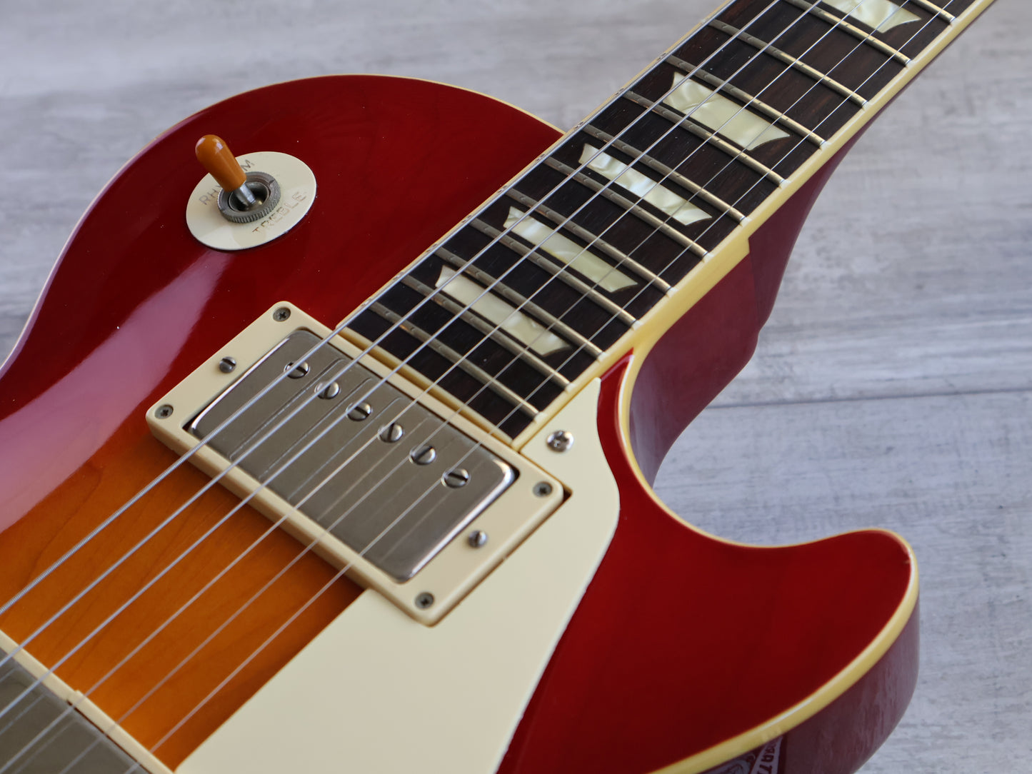 1989 Burny RLG-50 Super Grade Les Paul Standard (Sunburst)