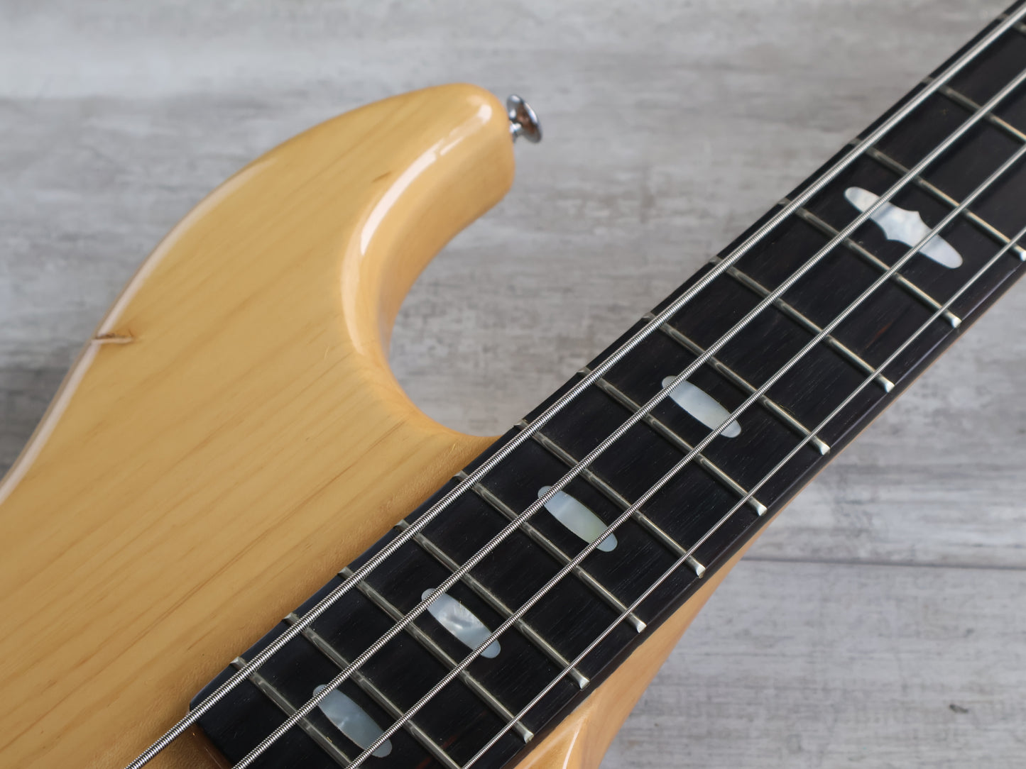 1979 Yamaha Japan BB1200 "Broadbass 1200" Neckthrough Bass (Natural)