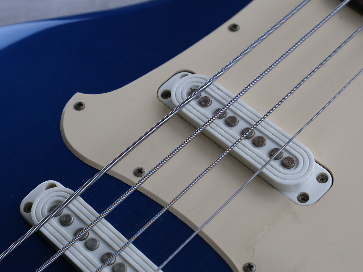 2000's Yamaha SBV-500 Samurai Bass (Shelby Blue)