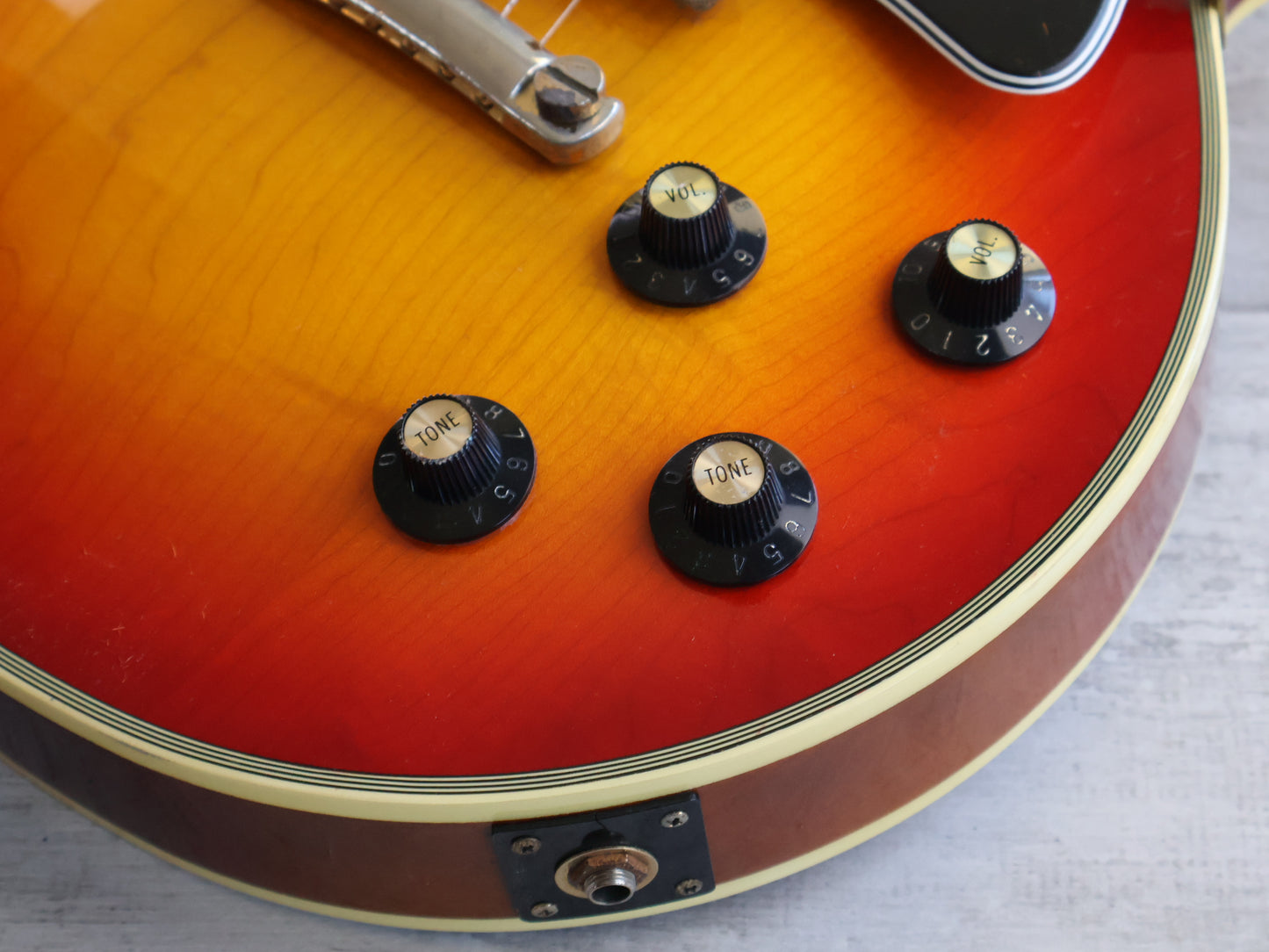 1983 Greco Japan EGC68-50 Les Paul Custom (Cherry Sunburst)