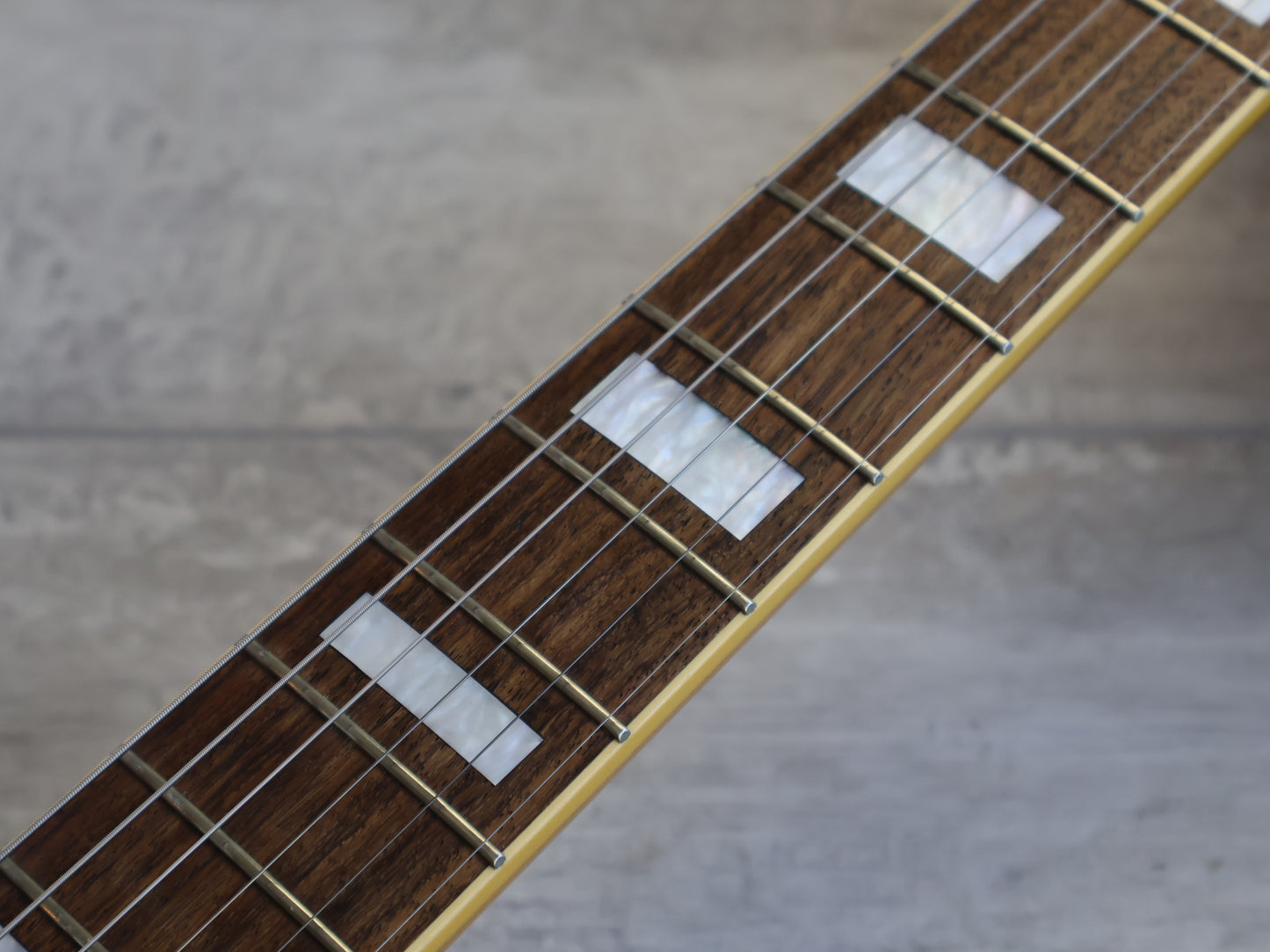 2004 Fender Japan JM66B '66 Reissue Jazzmaster w/Block Inlays & Binding (Sunburst)