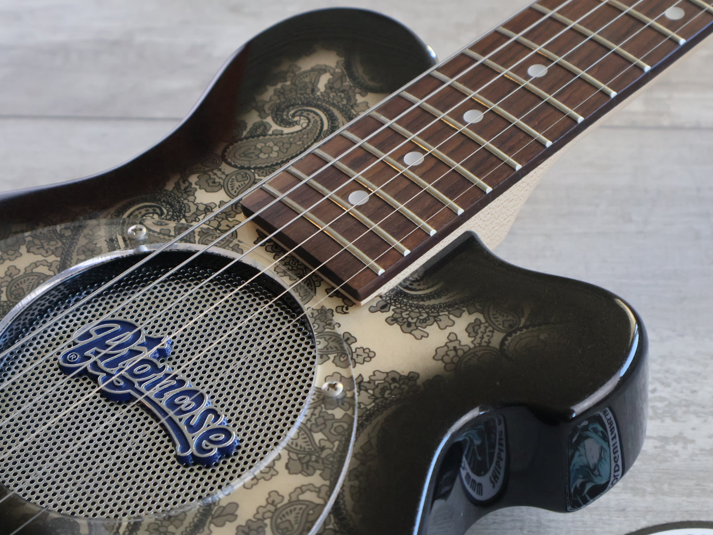 Pignose PGG-200PL Travel Guitar (Black Paisley)
