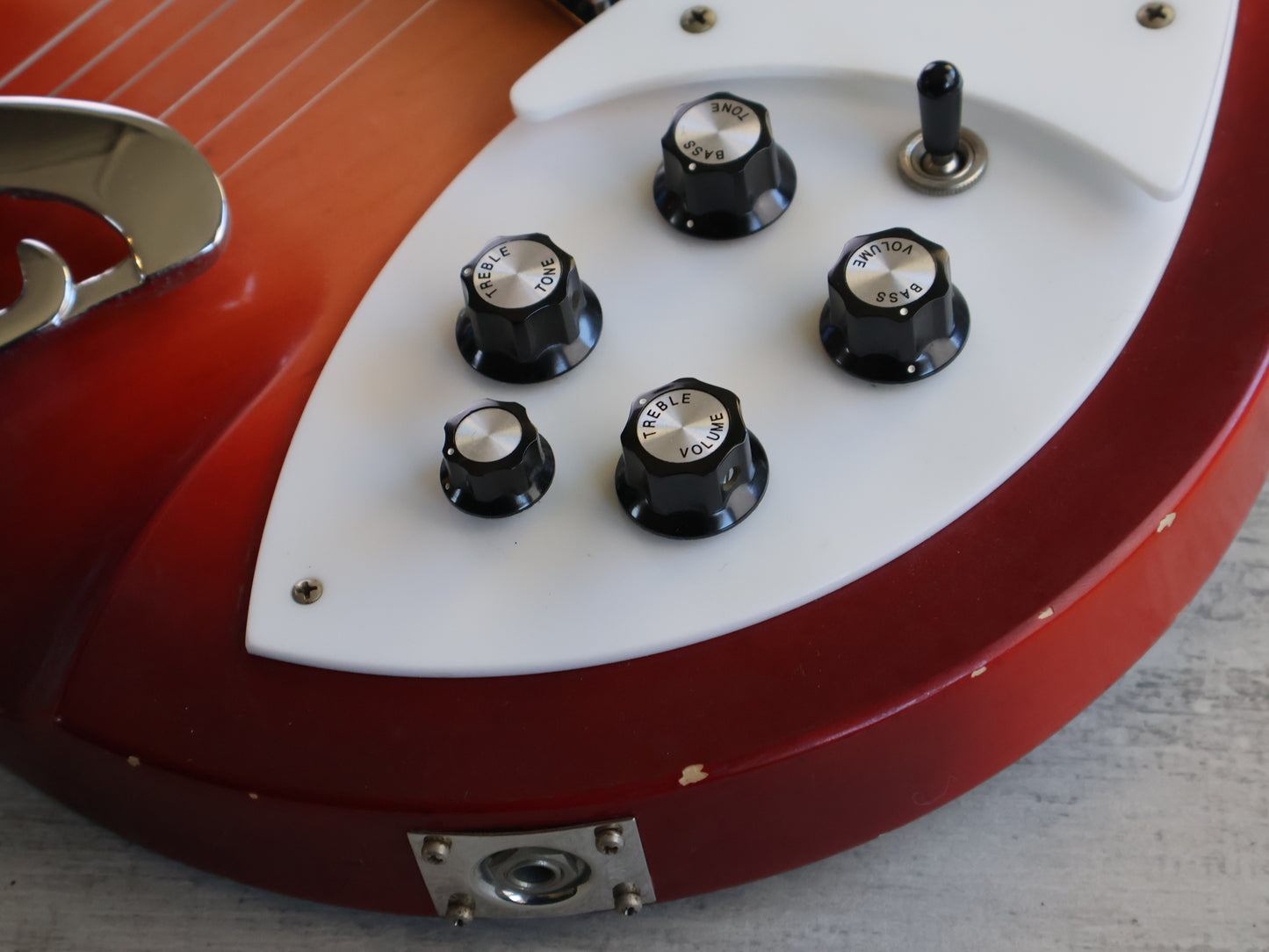 2010 Rickenbacker USA 330FG (Fireglo)