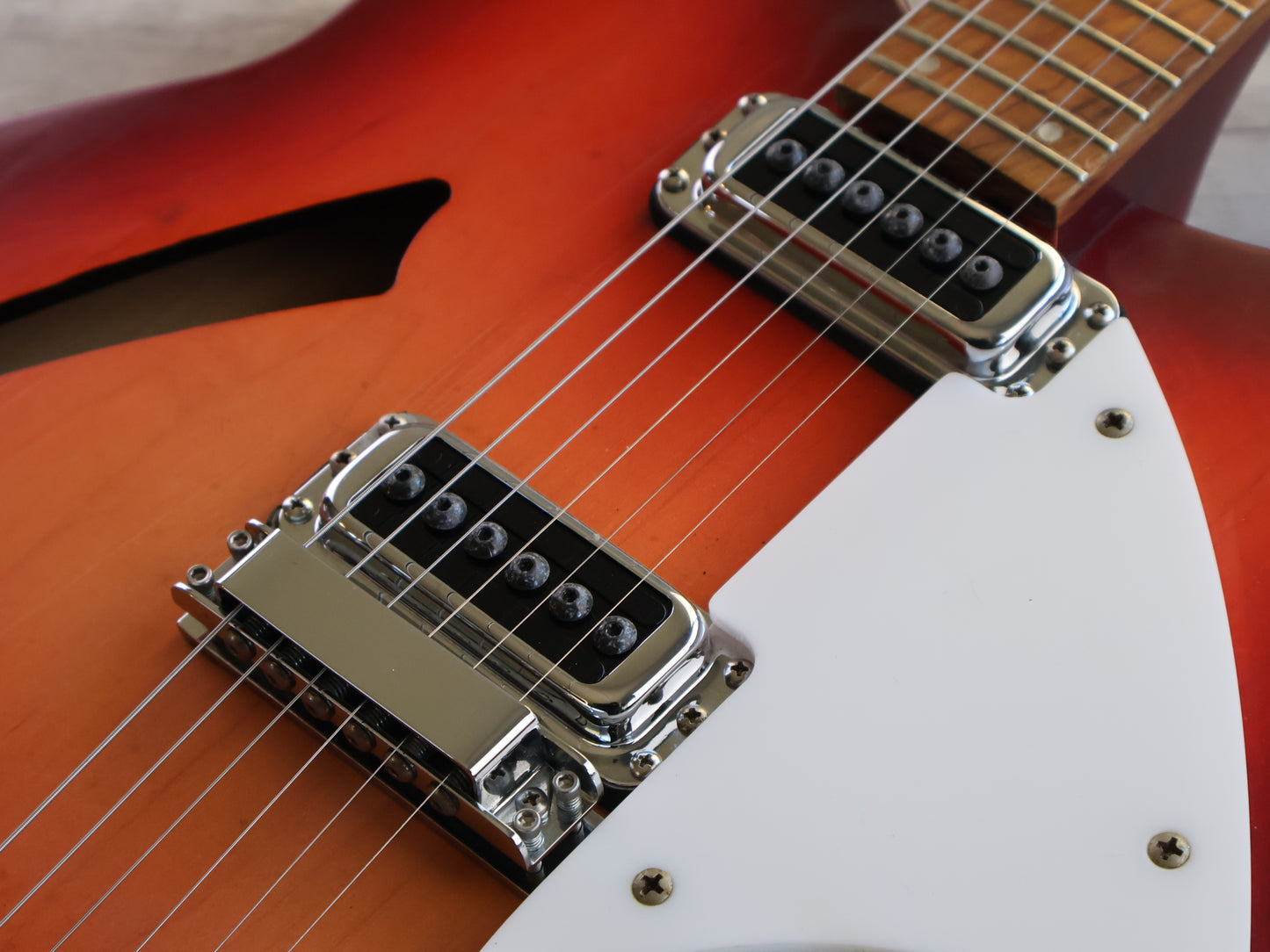 2010 Rickenbacker USA 330FG (Fireglo)