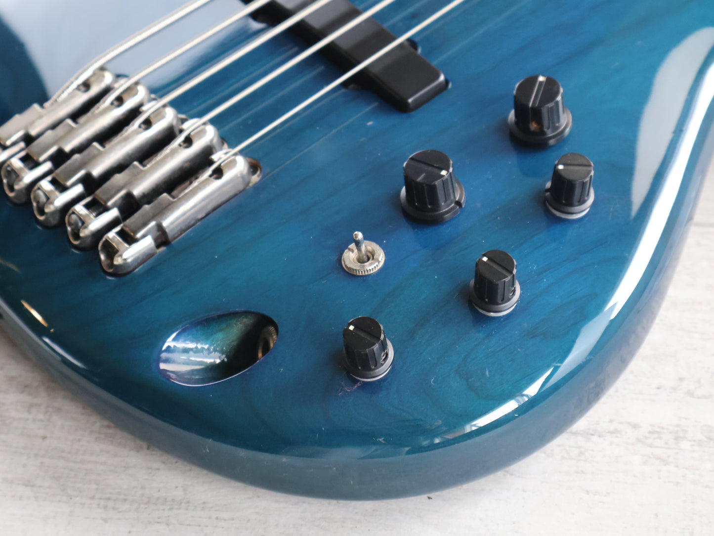 2015 Ibanez Japan SR2505M Prestige SDGR 5-String Bass (Blue Zircon)