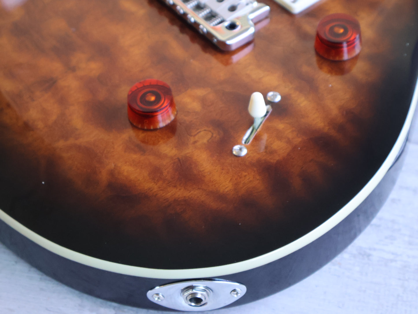 Paul Reed Smith (PRS) SE Custom 24 Quilt (Black Gold Burst)