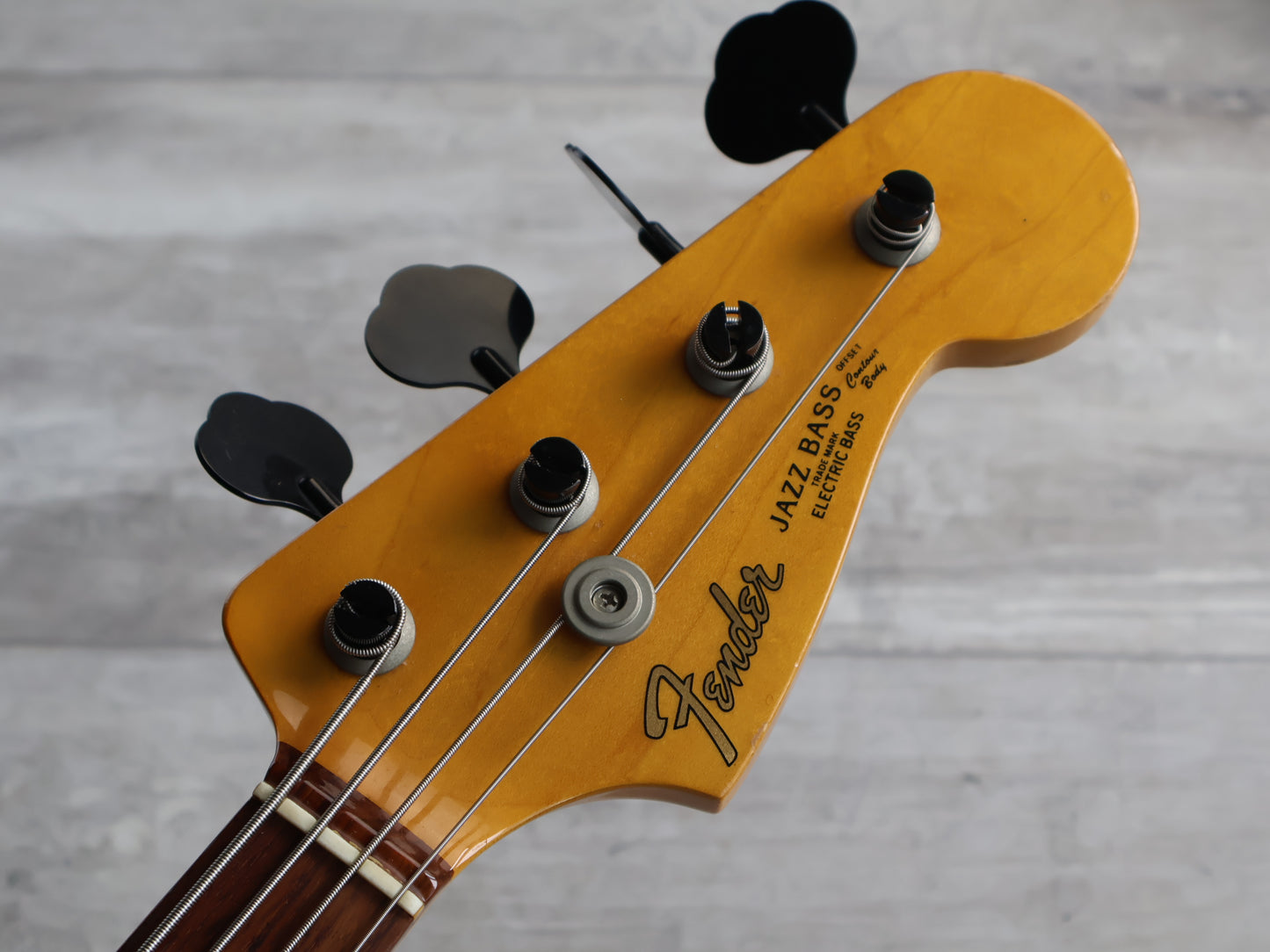2004 Fender Japan JB62 '62 Reissue Jazz Bass (Walnut)