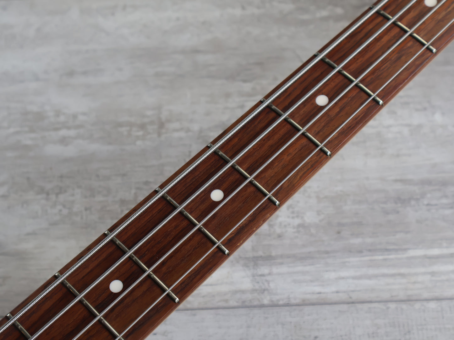 2004 Fender Japan JB62 '62 Reissue Jazz Bass (Walnut)