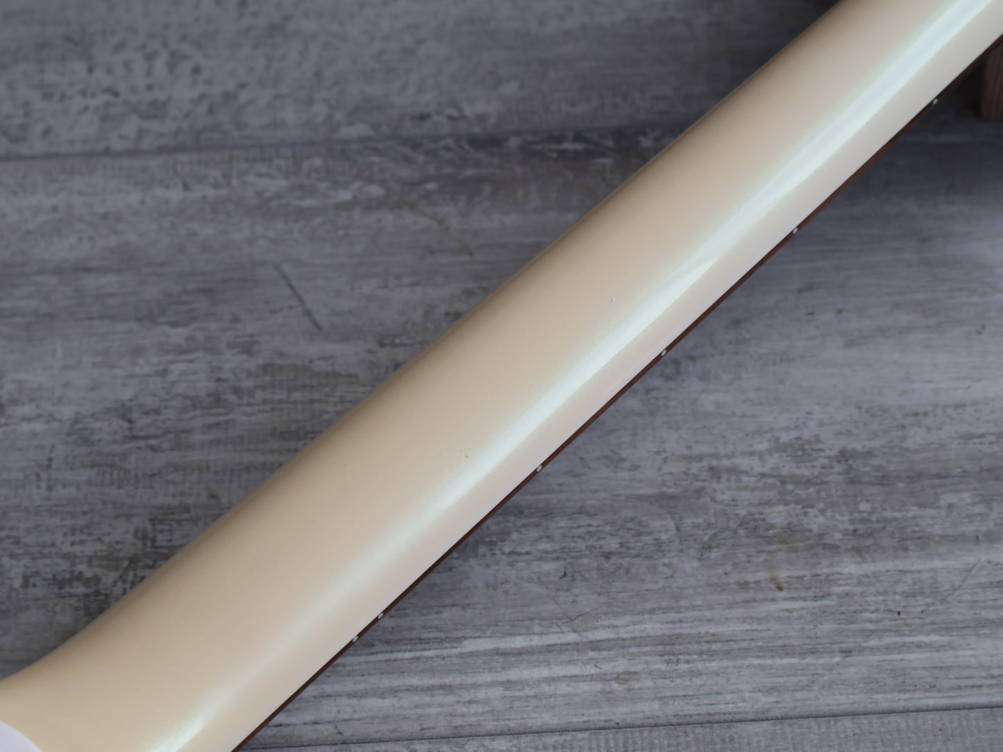 2000 Fernandes JG-80IM HH Jaguar w/Tartan Pickguard (White)