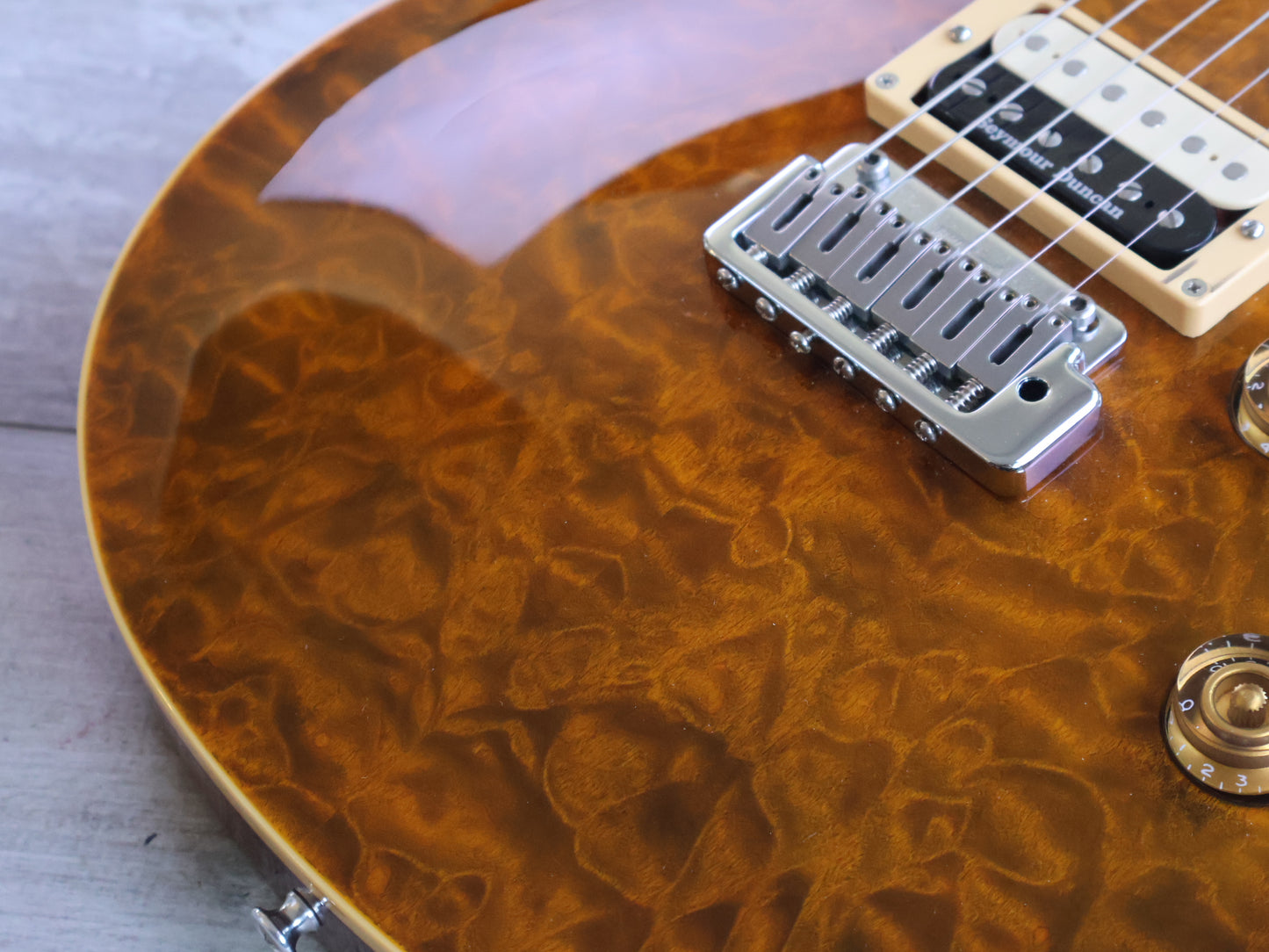 2014 Edwards (by ESP Japan) E-KT-135SQM Double Cutaway (Tiger Eye)