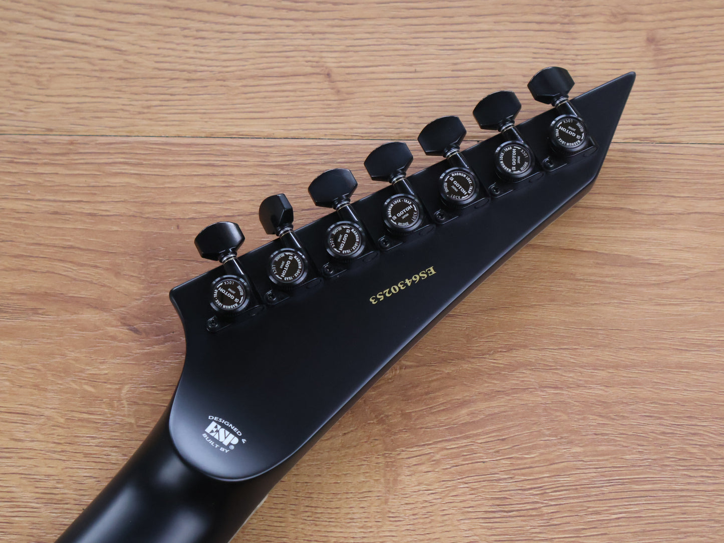 E-II (by ESP Japan) Horizon NT-7B Neckthrough 7-String Baritone w/EMG's (Black Satin)