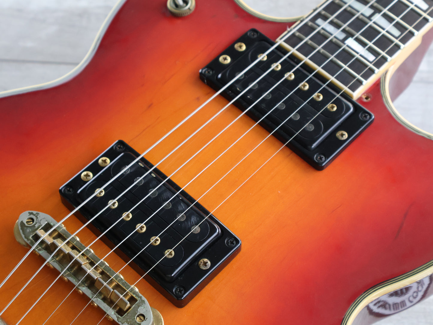 1981 Yamaha Japan SG-1000 Double Cutaway (Cherry Sunburst)
