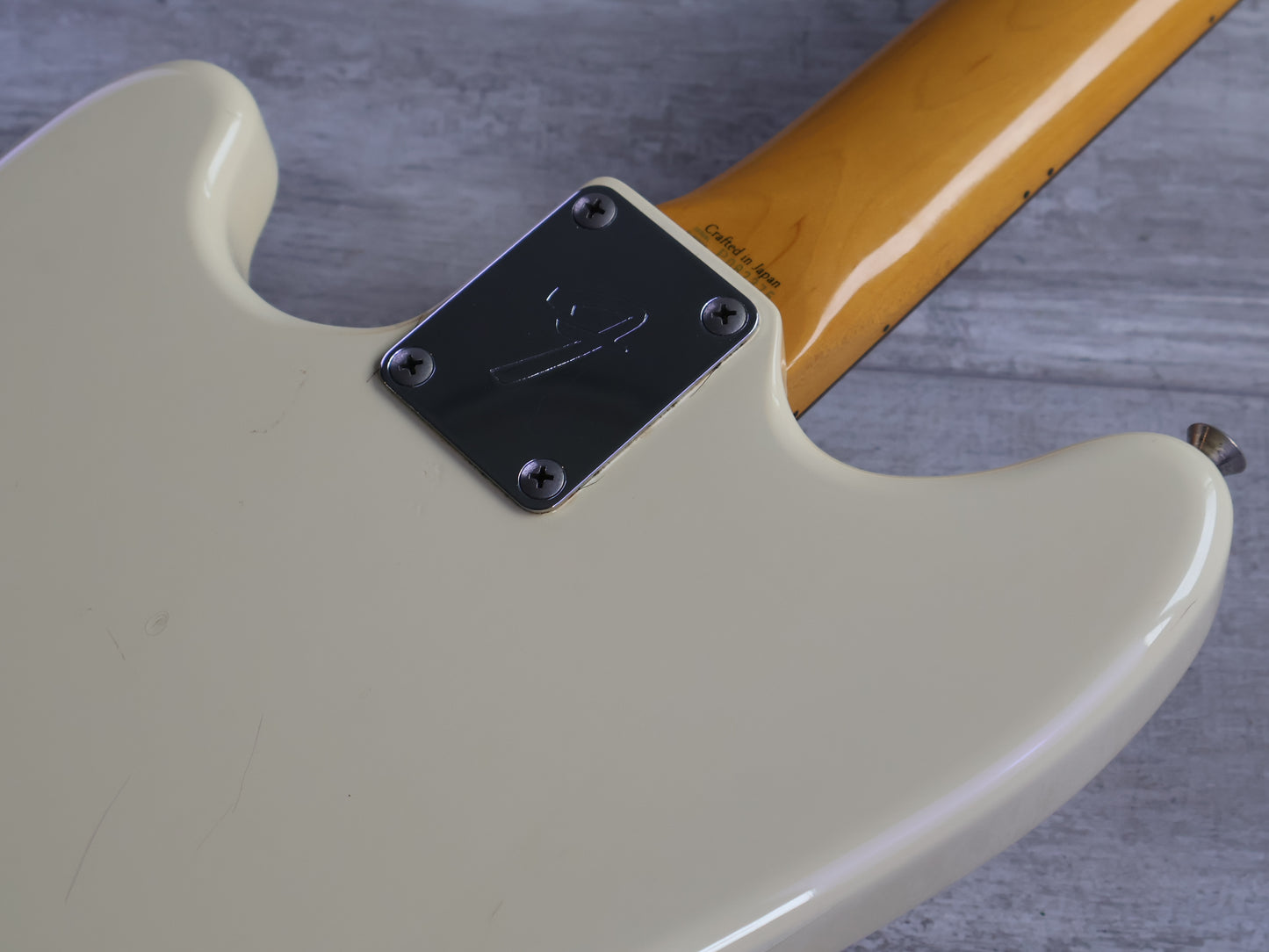 2007 Fender Japan MG69 '69 Reissue Mustang (Vintage White)