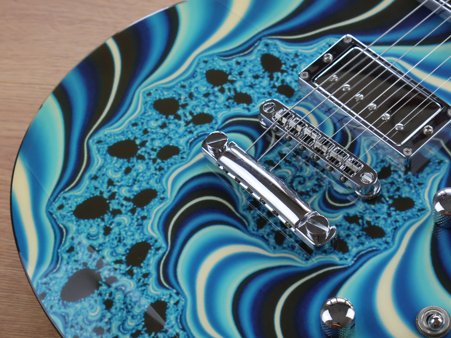 Daisy Rock Elite Custom Double Cutaway (Kaleidoscope Blue)