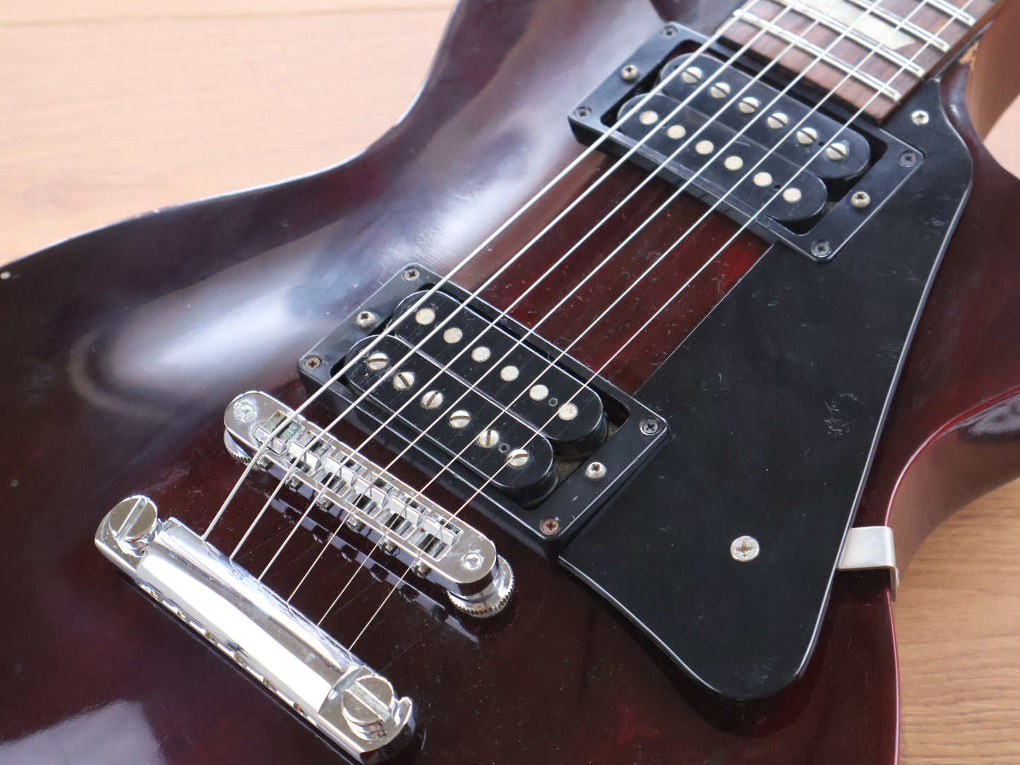 1995 Gibson USA Les Paul Studio (Wine Red)