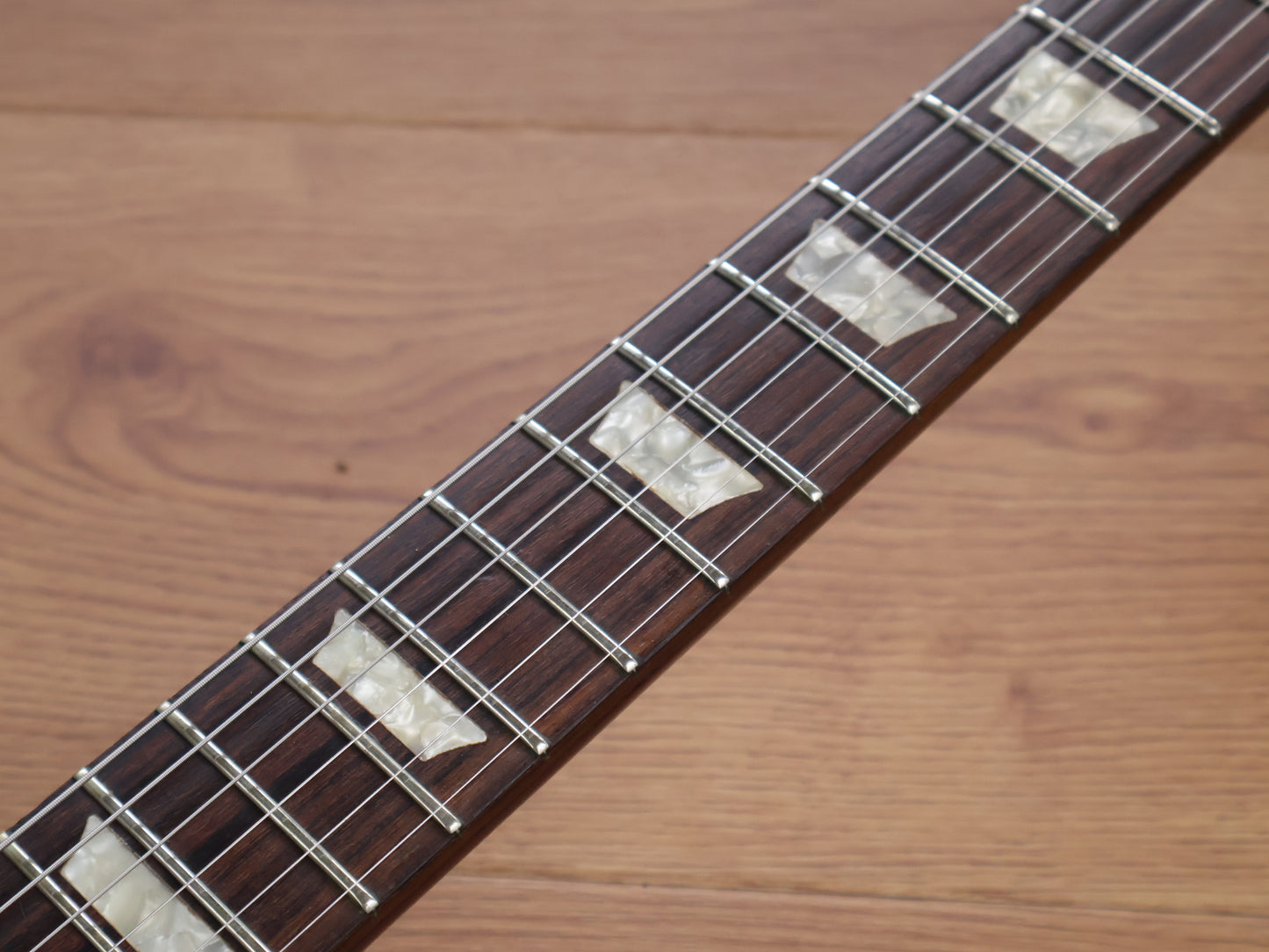 1995 Gibson USA Les Paul Studio (Wine Red)