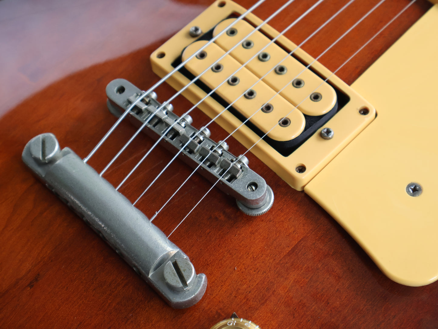 1983 Yamaha Japan SL550S Studio Lord Les Paul Standard (Brown Oil Stain)