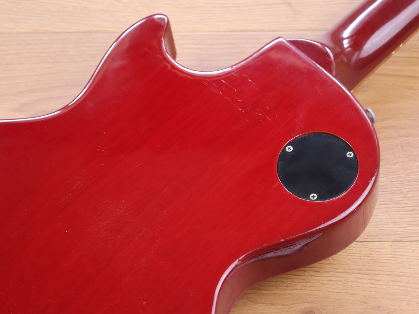 1998 Gibson USA "Japanese Market" Les Paul (Ruby Red)