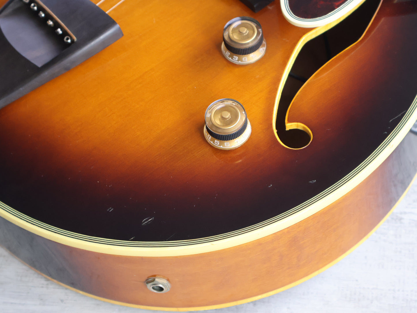 1983 Ibanez Japan JP20 Joe Pass Signature Hollowbody (Brown Sunburst)