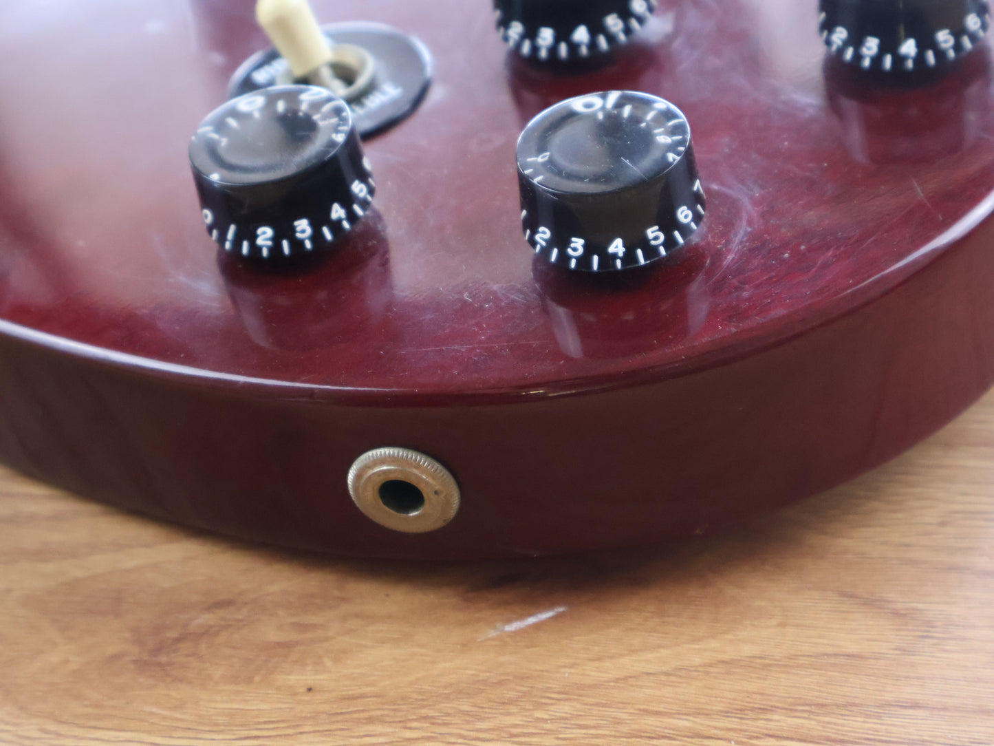 1990 Gibson USA '62 Reissue "Small Guard" SG (Wine Red) w/Case