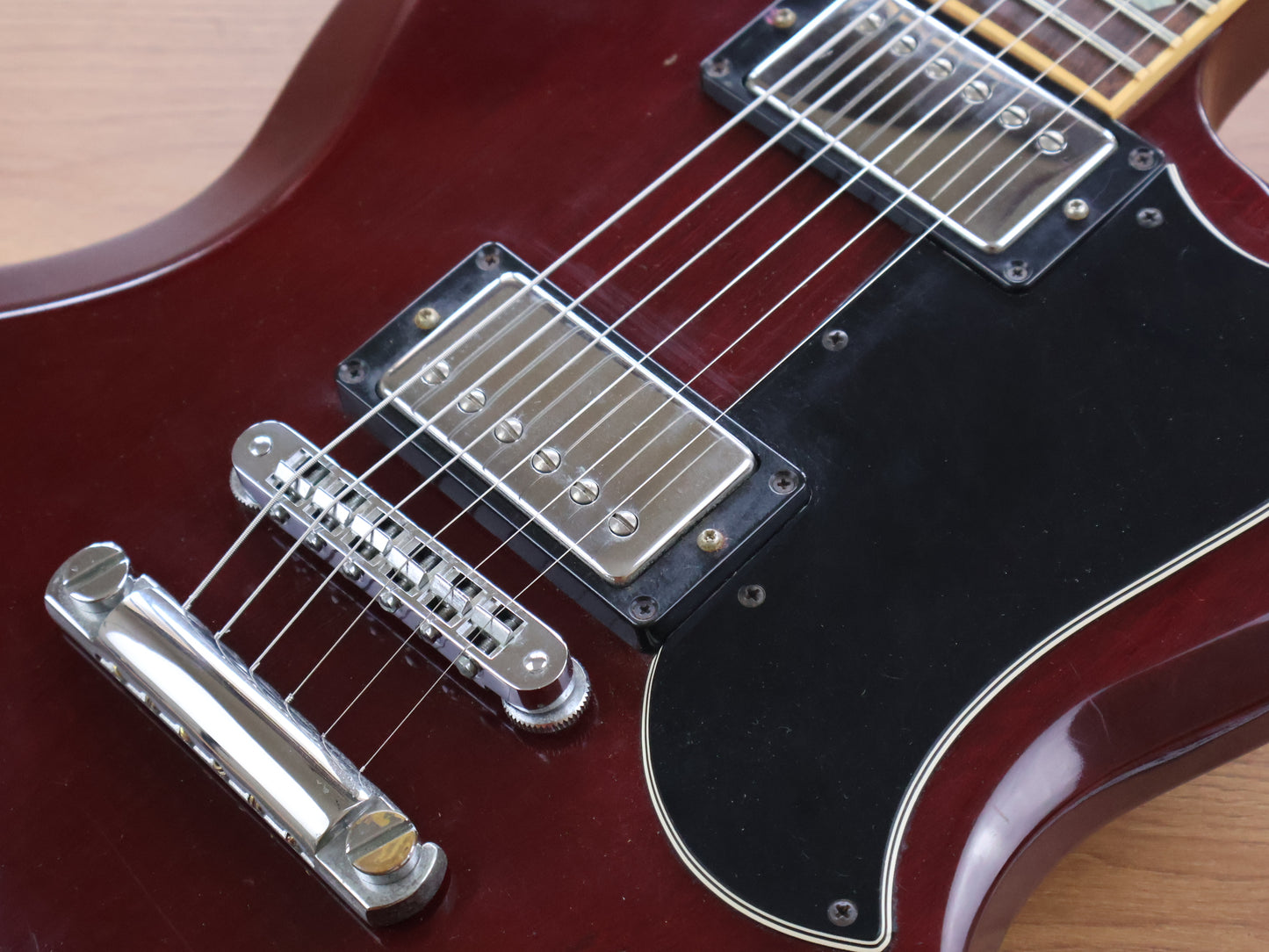 1990 Gibson USA '62 Reissue "Small Guard" SG (Wine Red) w/Case