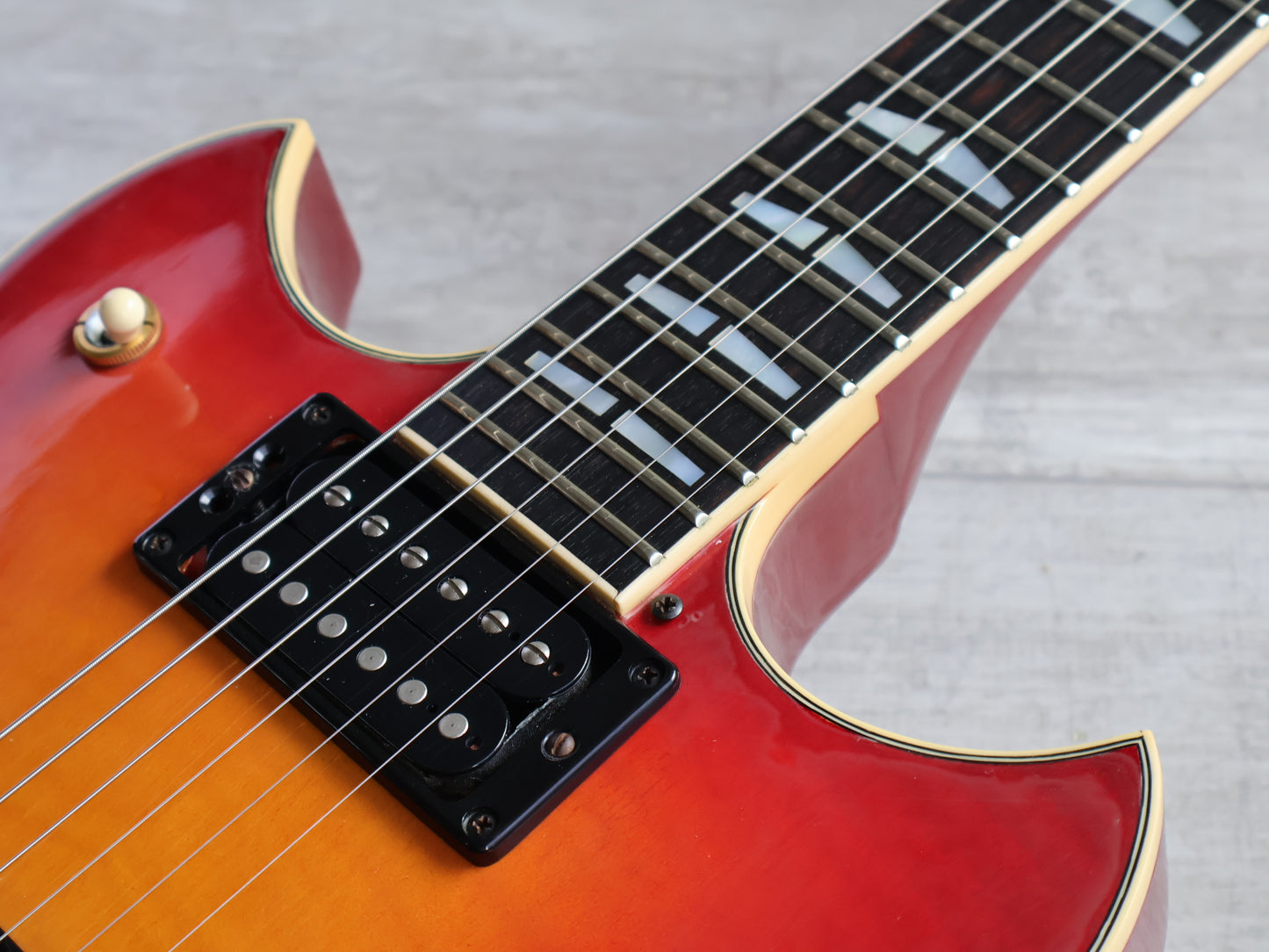 1984 Yamaha Japan SG-1000NW Limited Edition Double Cutaway (Cherry Sunburst)