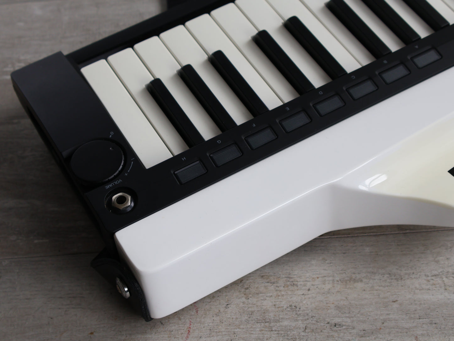 Korg RK-100S Keytar