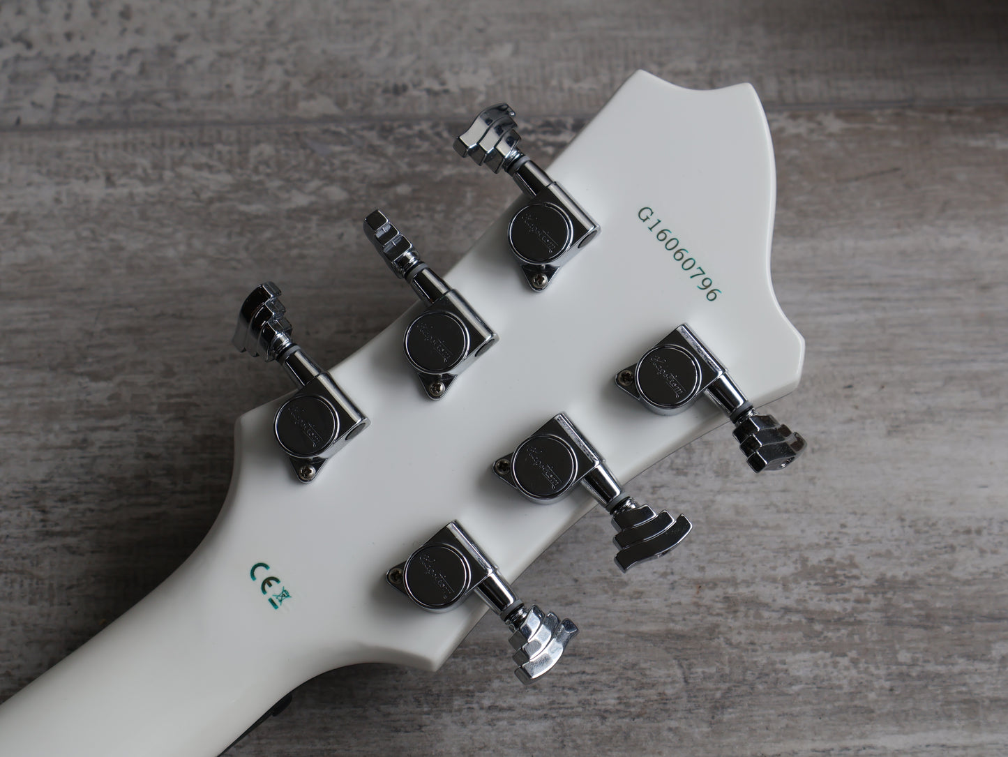 Hagstrom Tremar Super Swede P90 (White Gloss)