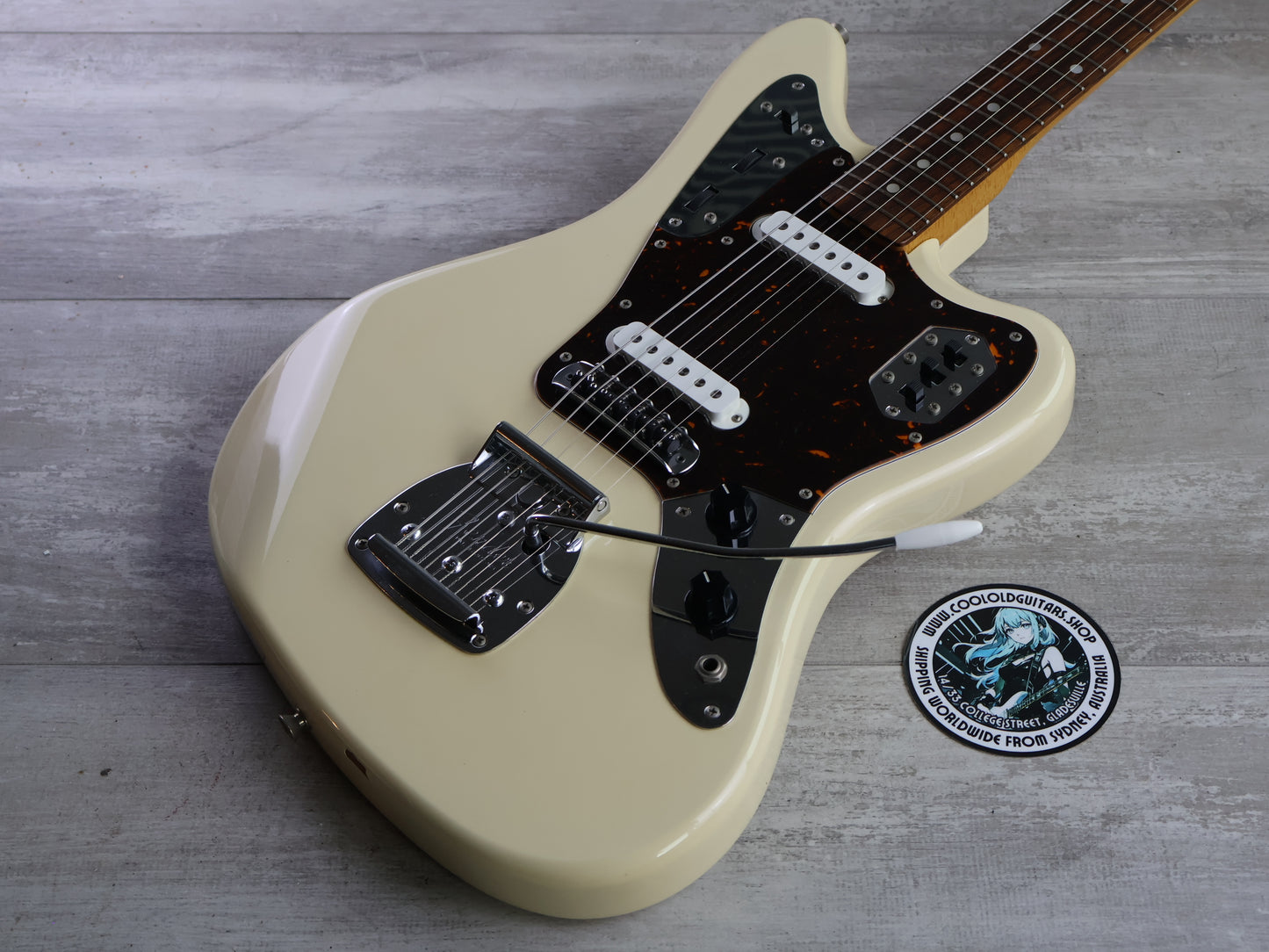 2006 Fender Japan JG66-93 '66 Reissue Jaguar (Vintage White)