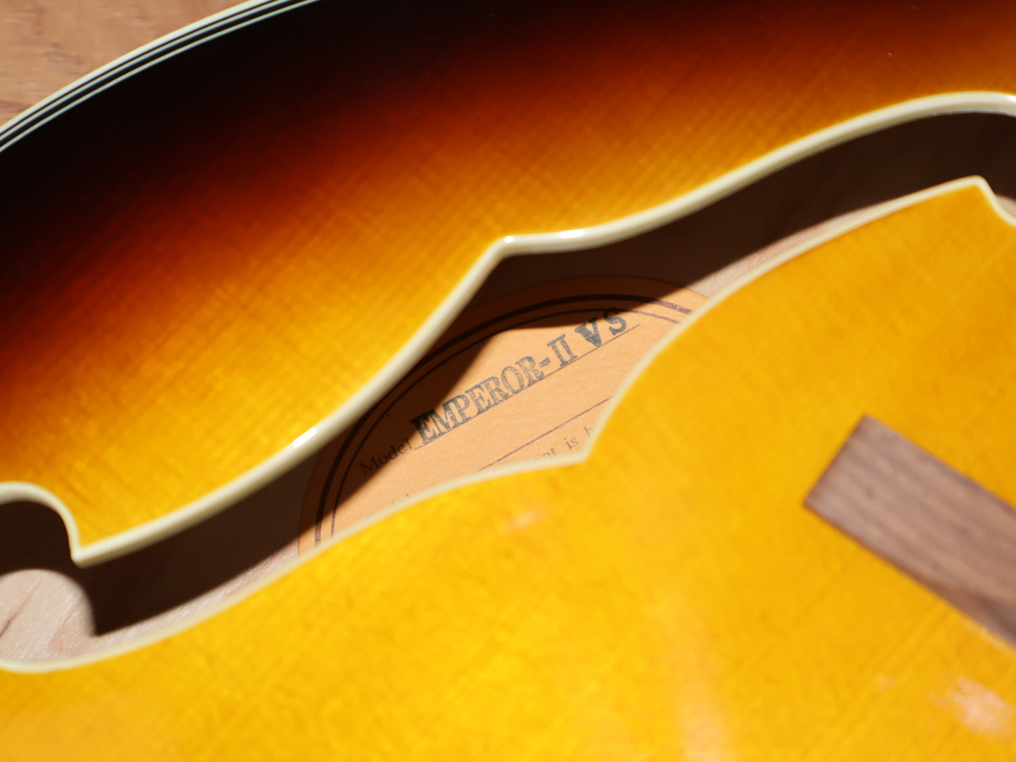 2004 Epiphone Korea Joe Pass Emperor II Hollowbody Jazzbox (Sunburst)