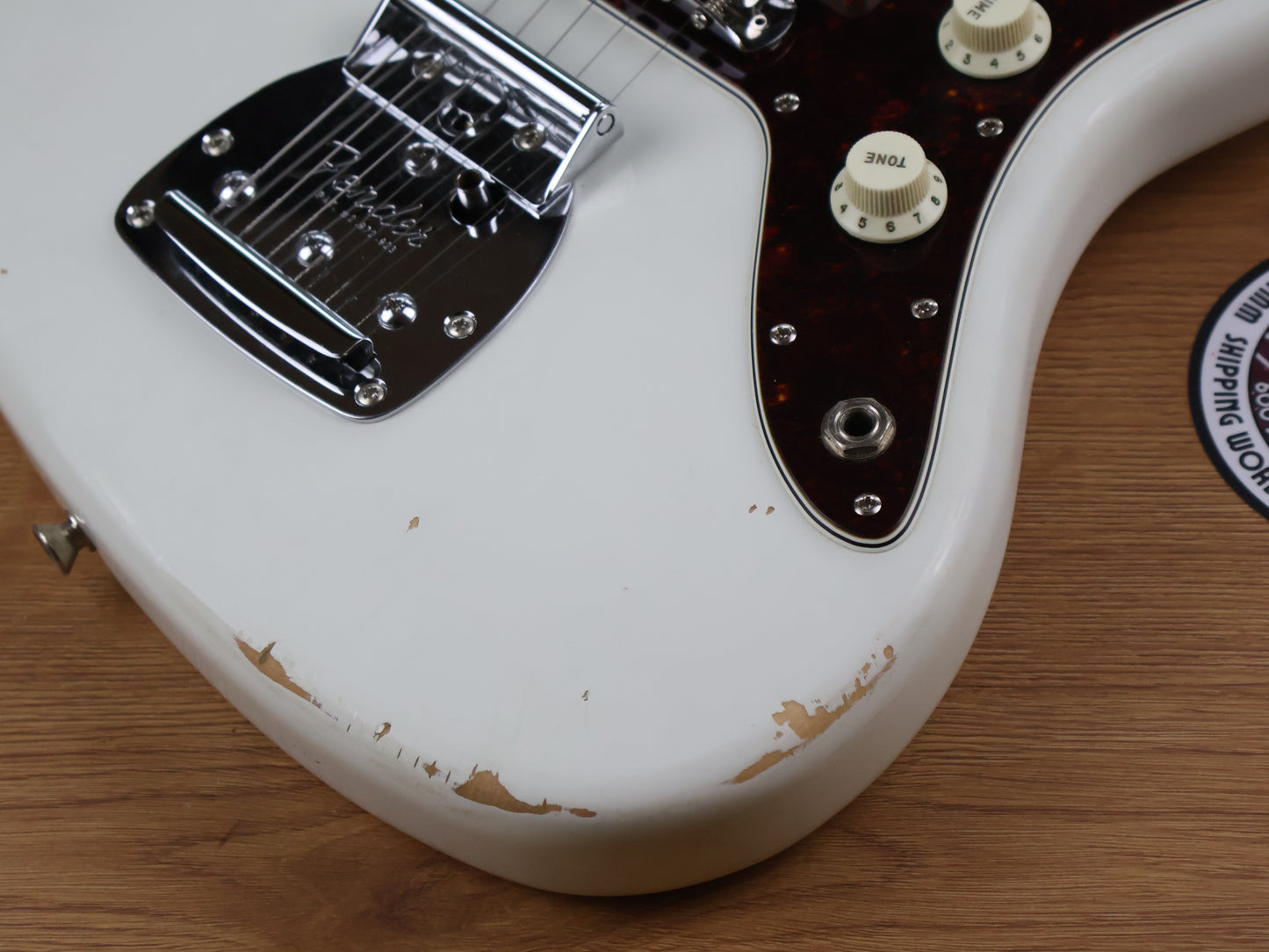 2022 Fender Japan Traditional II 60's Jazzmaster (Relic Olympic White)