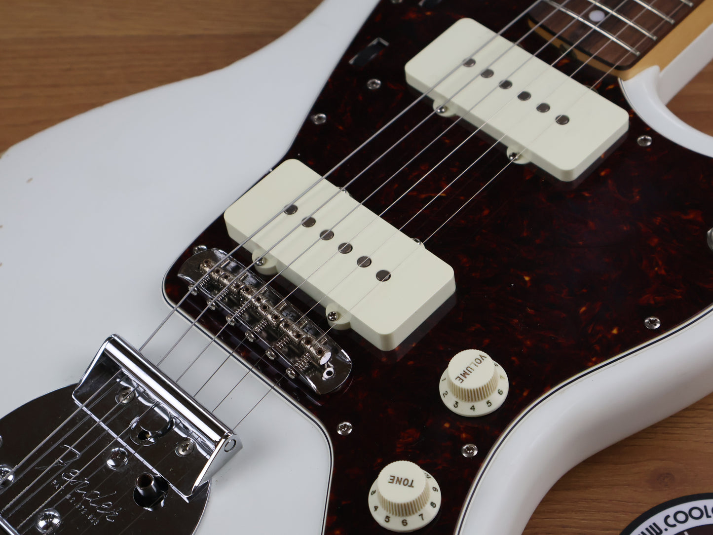2022 Fender Japan Traditional II 60's Jazzmaster (Relic Olympic White)