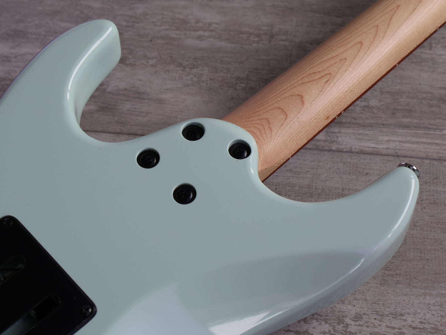 2022 Ibanez AZ Essentials AZES40 (Mint Green)