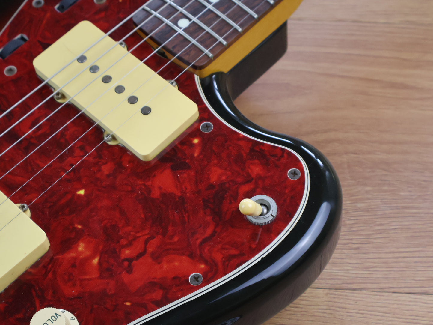 1994 Fender Japan JM66-80 '66 Reissue Jazzmaster (Sunburst)