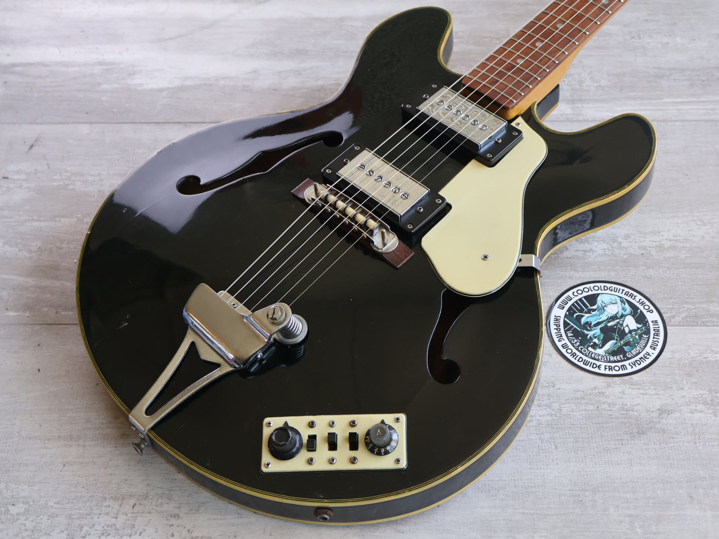 1960's Domino Japan Hollowbody (Black)