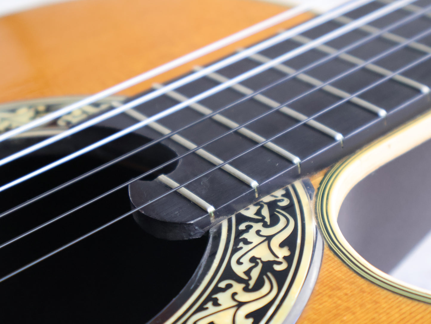 Ovation 1863 Classic Nylon String Classical w/Pickup