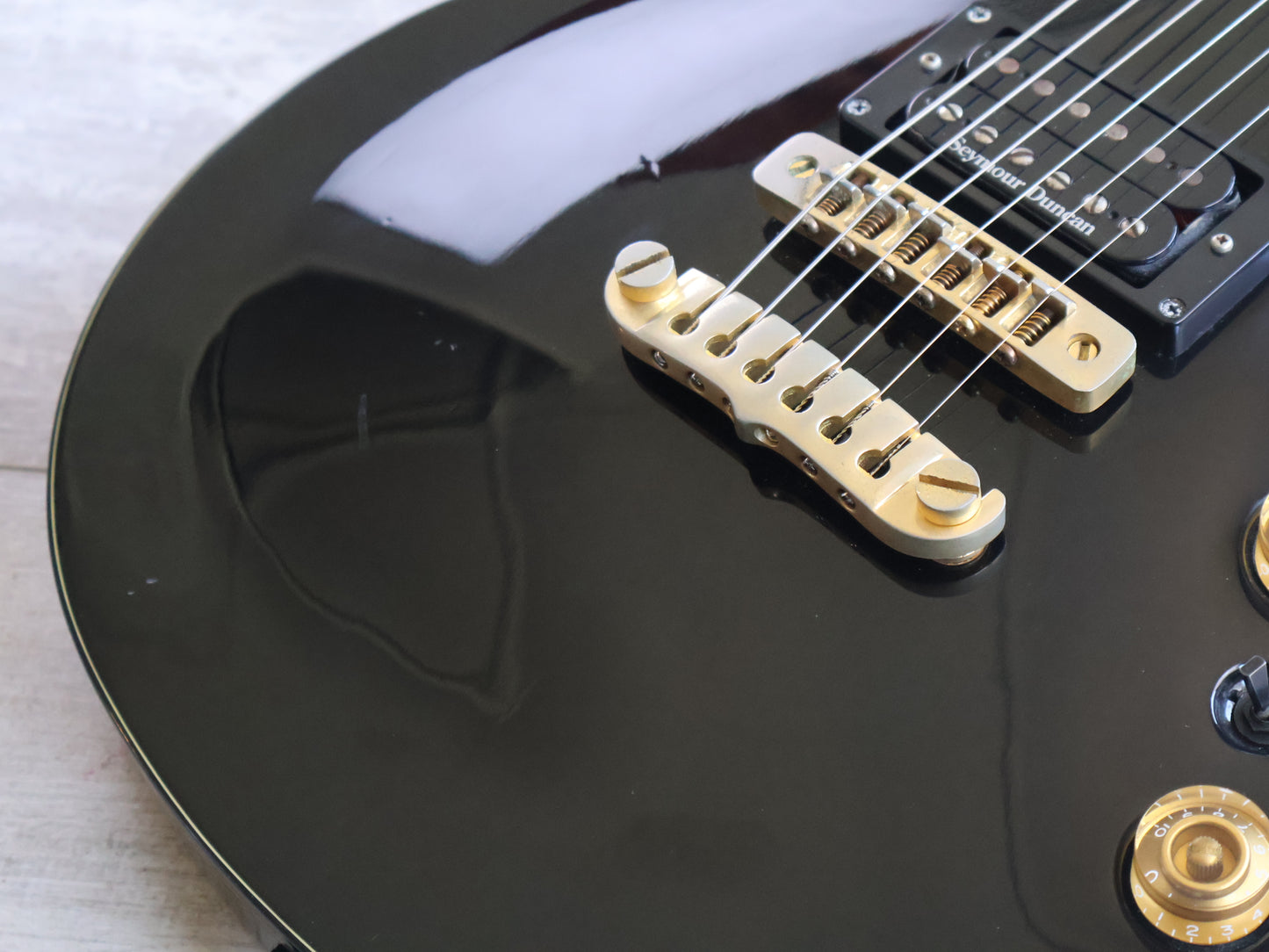 2007 Aria Pro II Japan Super Grade Series PE Single Cutaway (Black & Gold)