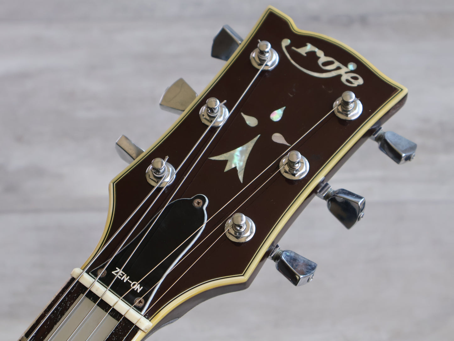 1970's Roje (Zen-On) Japan Les Paul Custom (Brown)