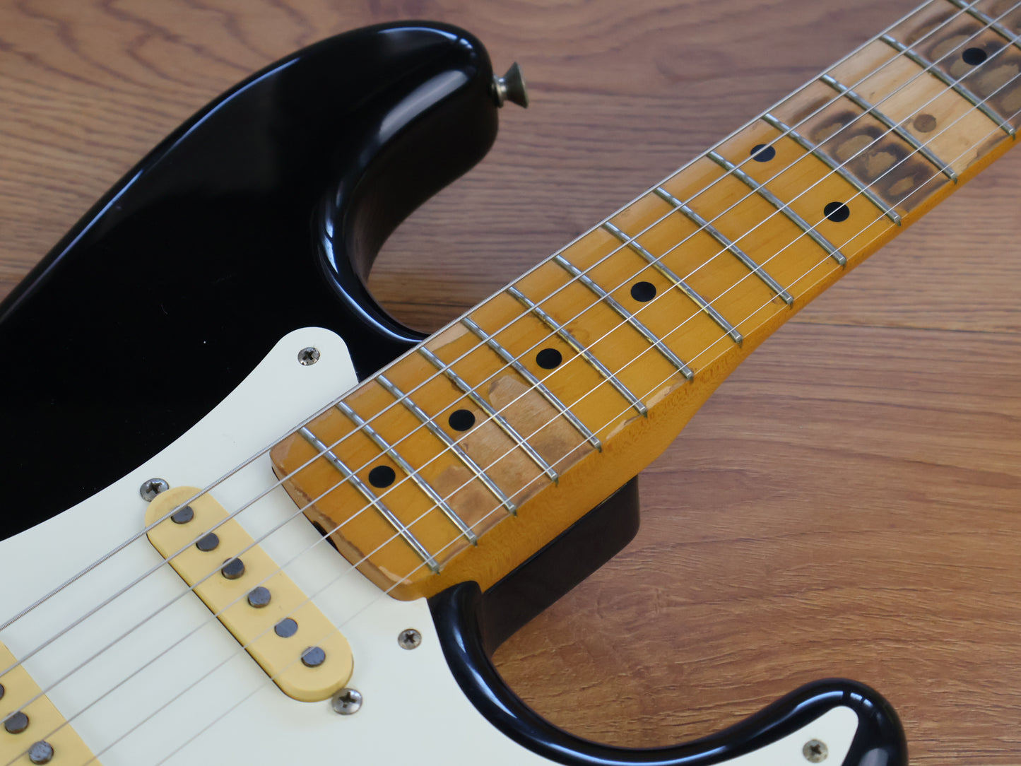 1988 Fender Japan ST54 '54 Reissue Vintage Stratocaster (Black)