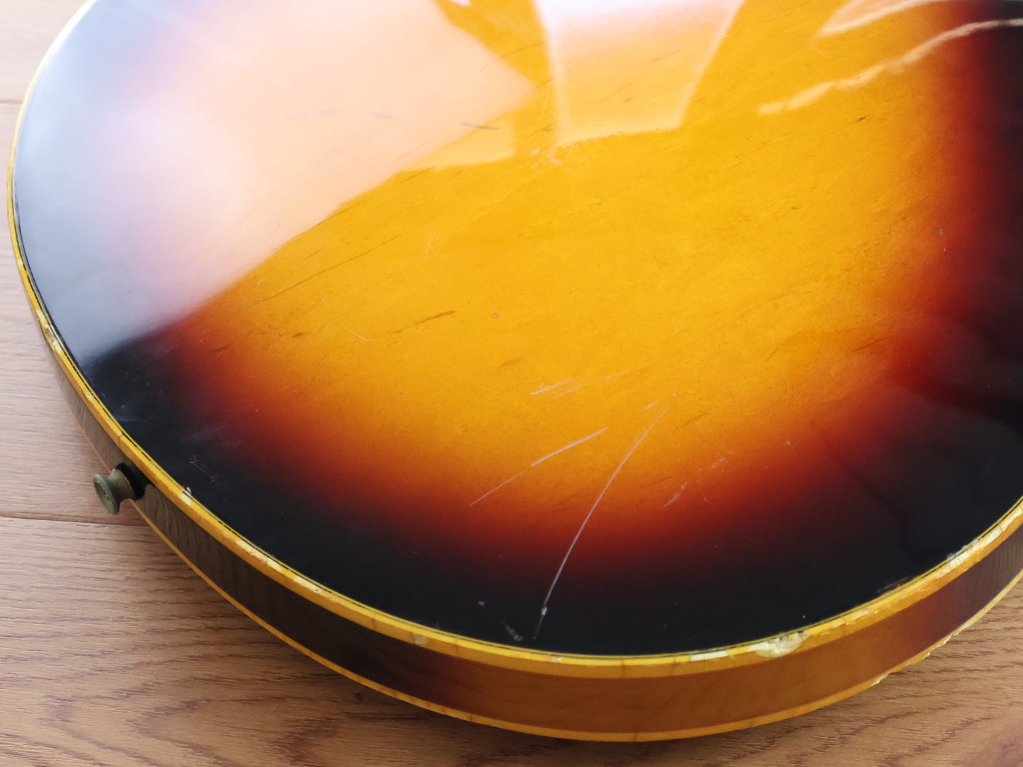 1981 Greco Japan SV-600 Semi Hollowbody (Brown Sunburst)