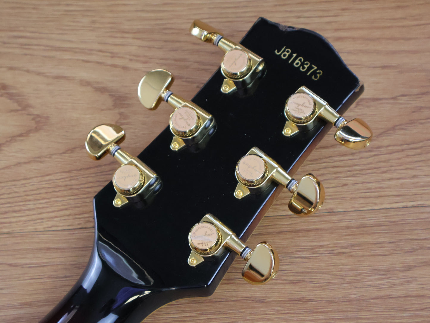 1981 Greco Japan SV-600 Semi Hollowbody (Brown Sunburst)