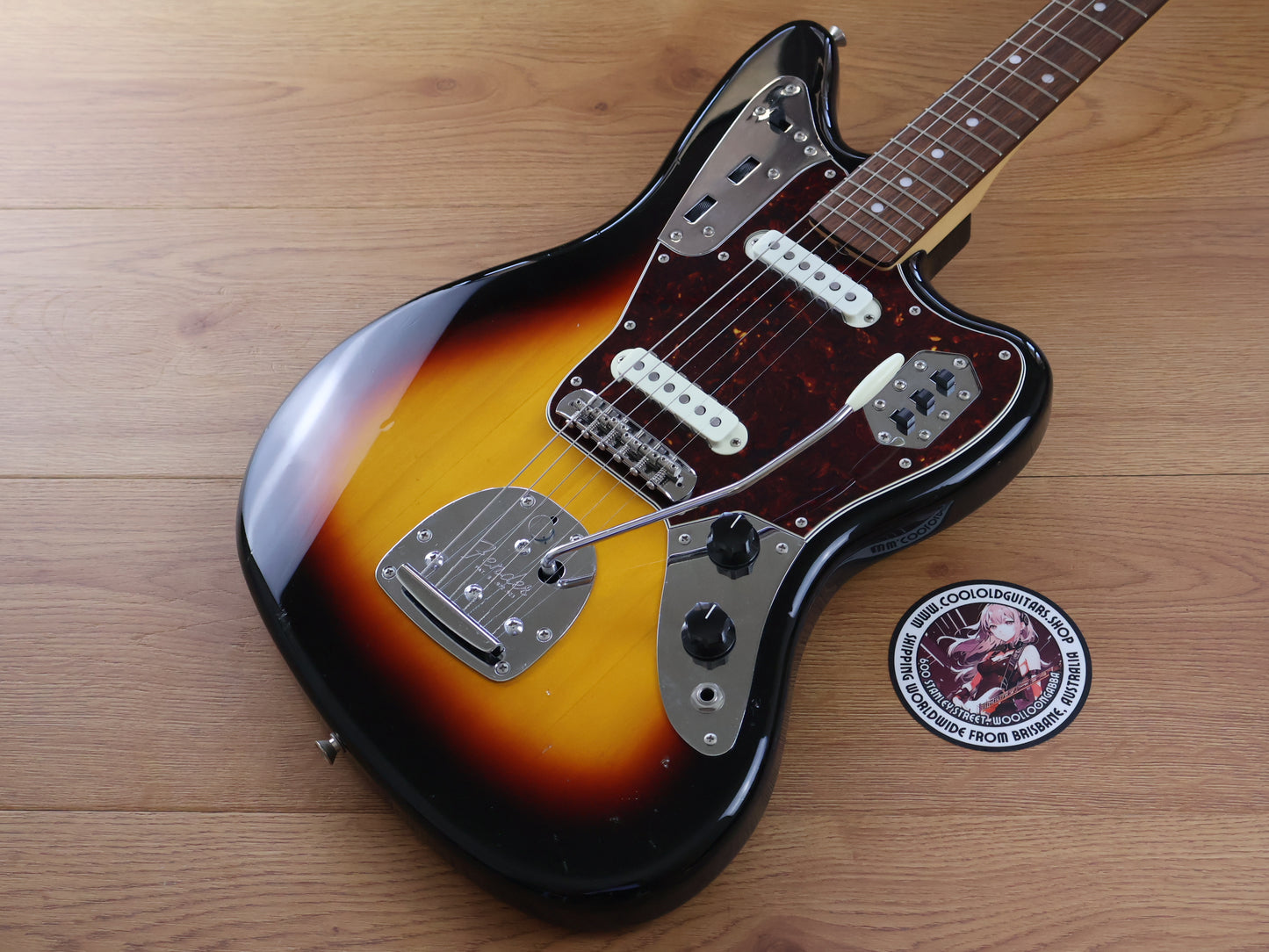 2022 Fender Japan Traditional II 60's Reissue Jaguar (Sunburst)