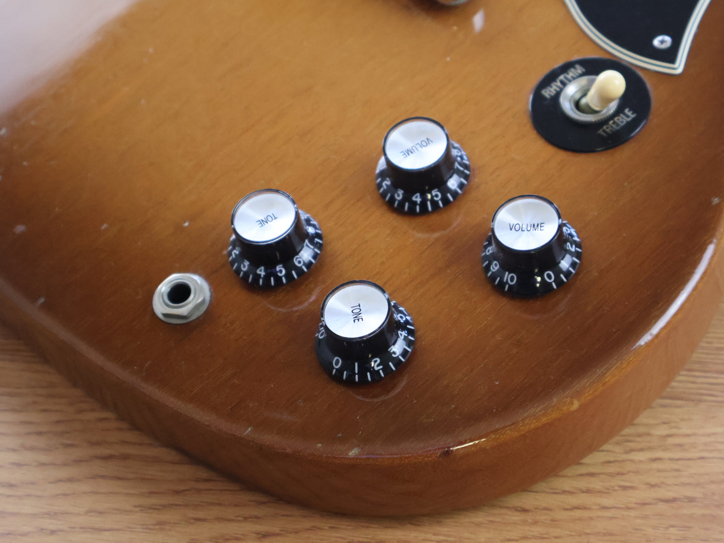 1999 Gibson USA SG Standard Limited Edition (Natural Burst)