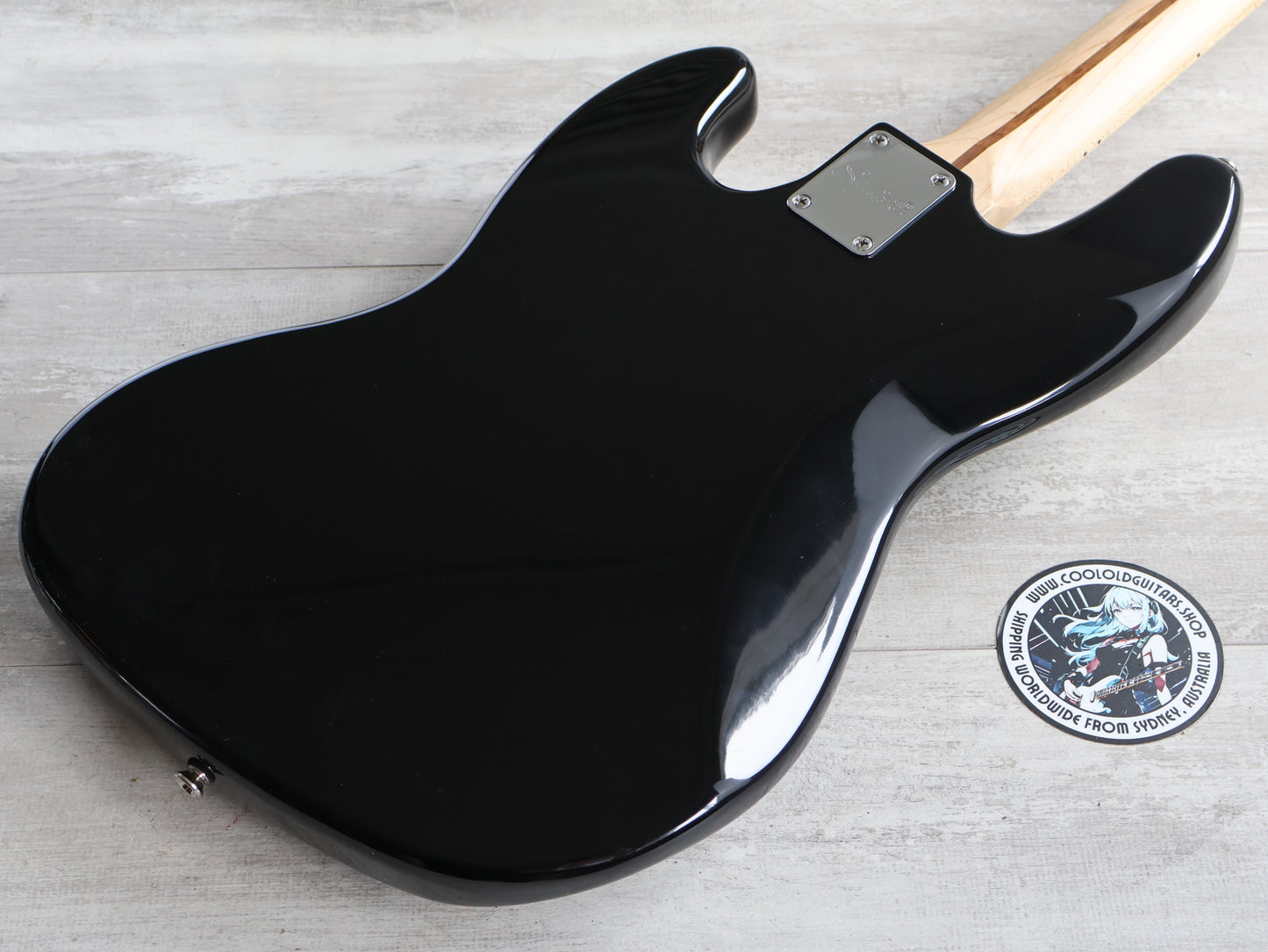 Squier Affinity Series Jazz Bass (Maple Fingerboard, Black)