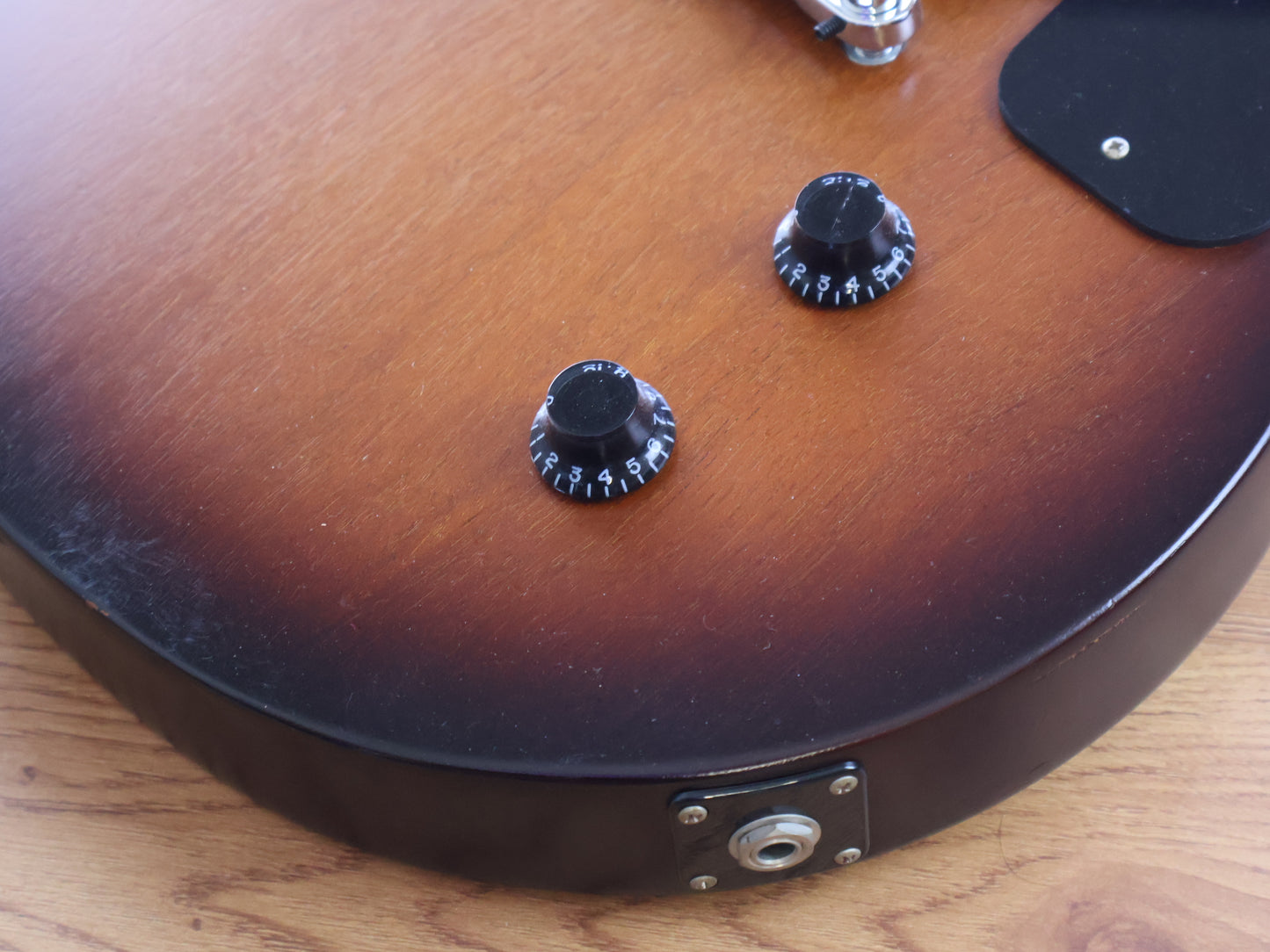 2010 Gibson USA Les Paul Junior (Vintage Sunburst)