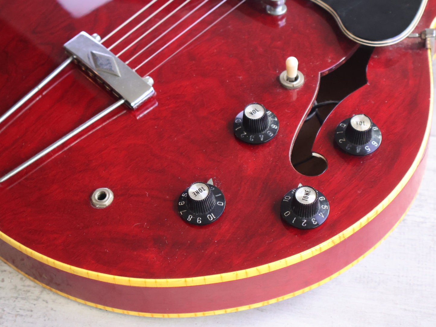 1977 Greco Japan SA-550R ES-335 Hollowbody Electric Guitar (Cherry Red)