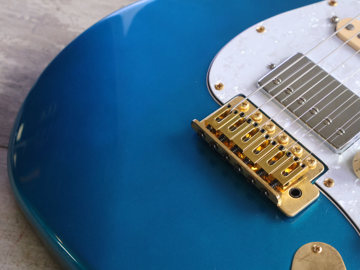 2002 Fender Japan ST-STD HSS Stratocaster Standard (Lake Placid Blue)