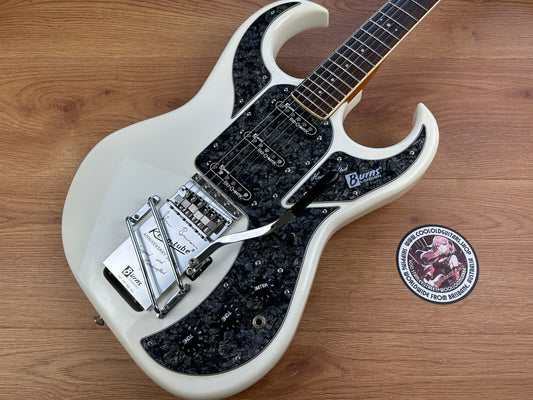 Burns Bison Club Series w/Vibrato (White)