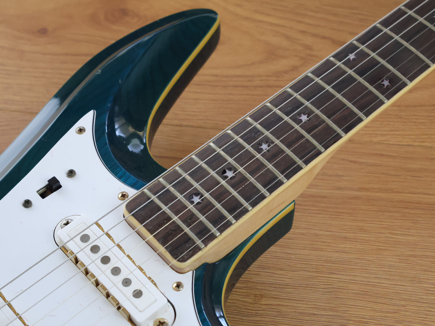 1970's Guyatone Japan LG-350t Custom "Sharp 5" (Transparent Blue)