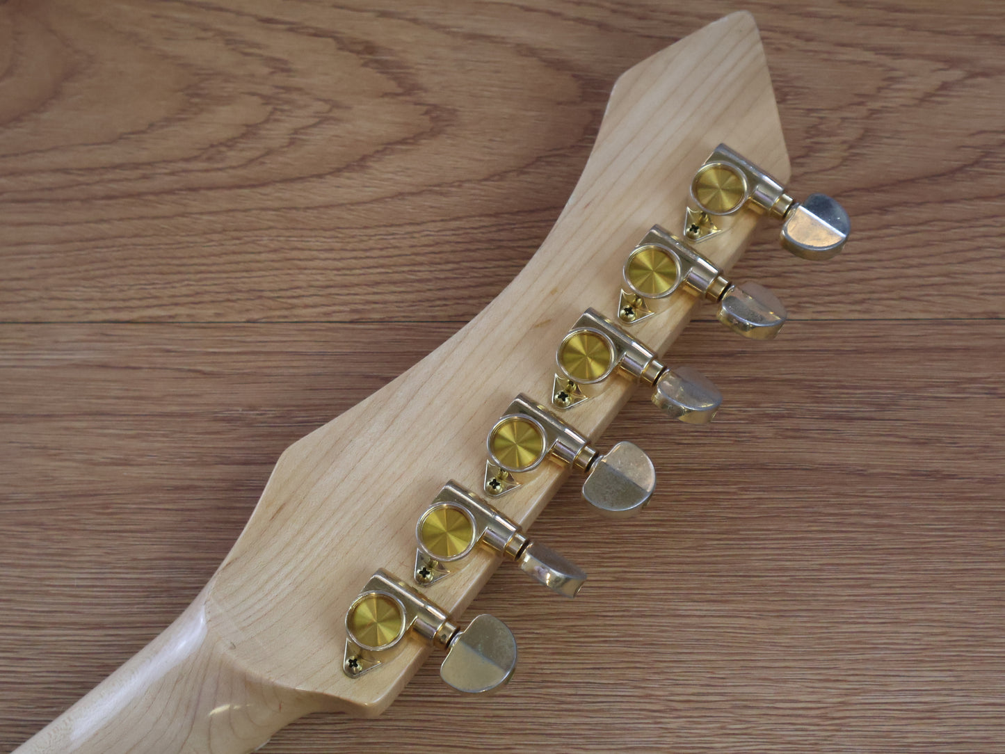 1970's Guyatone Japan LG-350t Custom "Sharp 5" (Transparent Blue)